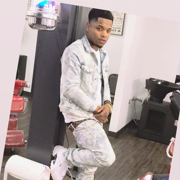 Meet your Posher, Jacquese - Picture 1 of 1